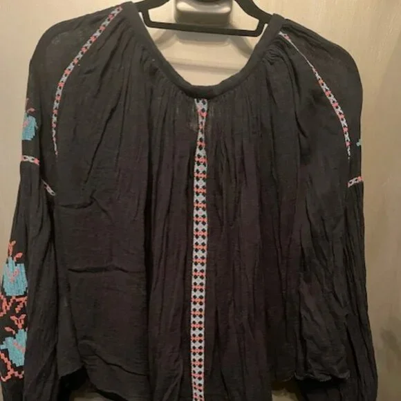 Free People Marishka Peasant Blouse in black - Picture 9 of 16